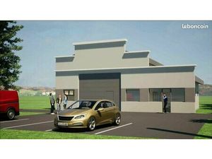 Local d'activité 220 m²