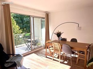 Appartement dernier étage lumineux 2/3 chambres