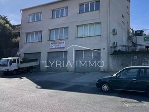 Local commercial 50 m² Saint-Raphaël