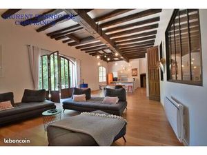 Appartement 4 pièces 150 m²