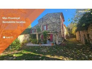 Maison 9 pièces 284 m²