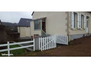 Vends maison 21 Route de Varzy 58350 Chateauneuf Val de Bargis