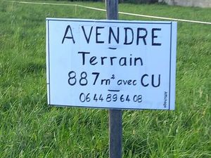 Terrain juillan 887 m2