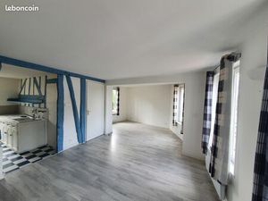 Appartement centre Pont de l'Arche 58 m2