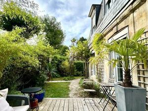 Appartement comme une maison avec 250m2 de jardin et 2 place de parking à Bois Guillaume