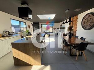 Maison 6 pièces 200 m²