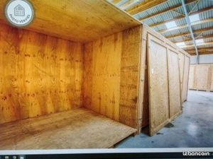 A LOUER  BOX DE STOCKAGE ( garde meubles  garages)