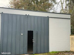 Garage Dépôt Box de 120m2 à Merignac 33700