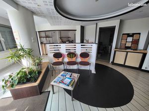 Local 145 m² PLABENNEC