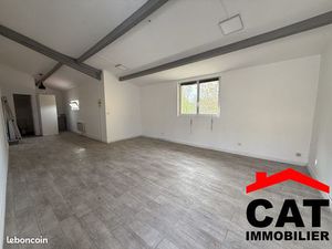 Local commercial 36 m² Saint-Mammès