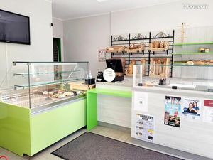 Fonds de commerce boulangerie 220 m²