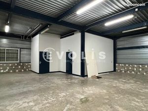 Local d'activité 432 m²