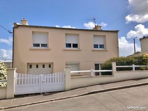 A louer dans maison  appartement meublé 80m2 + Jardin