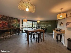 Bureaux 247 m²