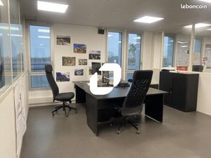 Bureau 288 m²