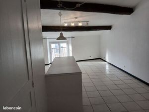 Loue T2 - centre ville Ollioules