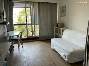 Studio 1 pièce 21 m²