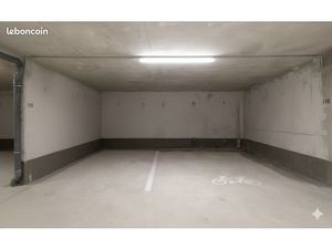 Place de parking moto