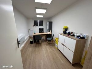 Local professionnel quartier gare