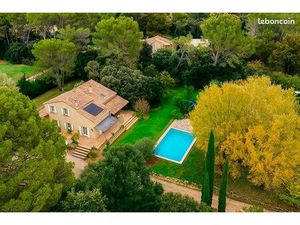 Maison 5 pièces 165 m²