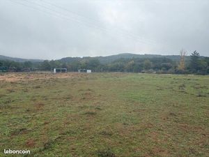 Terrain agricole à vendre a 5 minutes du salagou 15300m2