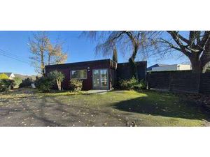 Vente Bureaux et commerces à Questembert (56230) : à vendre / 100m² Questembert