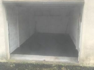 Garage box 15m2 à louer Carbon Blanc