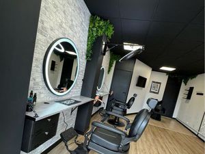 Salon de coiffure / Barber shop