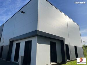 Local 240 m² Honguemare-Guenouville