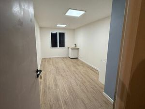 Local Professionnel à louer