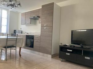 ? Maison de ville rénovée – Meublée – Idéale investissement locatif – Valence d’Agen