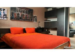 Grand T2 dans ensemble architectural remarquable et vue exceptionnelle