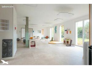 Immeuble 122 m² Saintes