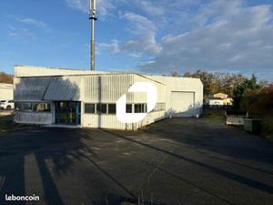 Local d'activité 400 m²