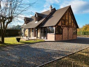 SUPERBE MAISON RÉNOVÉE – 150 m² – SUITE PARENTALE – GRAND TERRAIN – AUCUN VIS-À-VIS