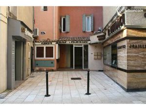 Local commercial au cœur du centre-ville d’Orange