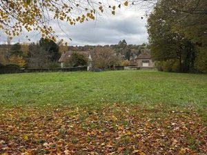 Terrain 735 m² Saint-Victurnien