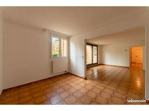 Vente de particulier à particulier – disponible rapidement