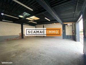 Local industriel 120 m²