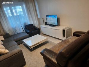 Appartement qvce grand balcon au centre ville 64 m2