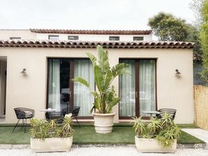 Location d'un F2 neuf - Ramatuelle