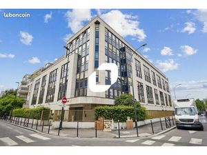 Bureaux 390 m²