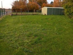 Terrain à vendre sur ENNETIERES EN WEPPES superficie de 365 m2■Sur façade de 18 m ■Non via