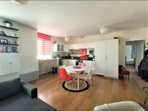 Vends appartement à CUGAND