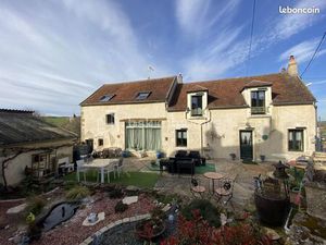 Ferme 9 pièces 237 m²