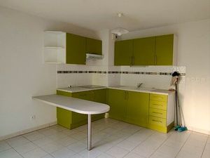 A vendre T2 Cournonsec