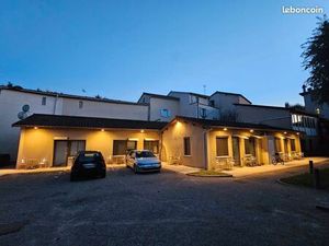 Studio meublé au centre-ville