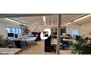 Bureaux 386 m²