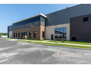 Local d'activité 3 000 m²