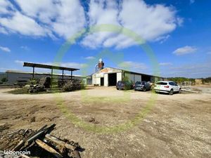 Batiment 1 pièce 800 m²